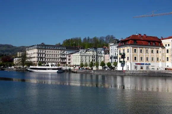 Ferienwohnung Haselberger * Gmunden